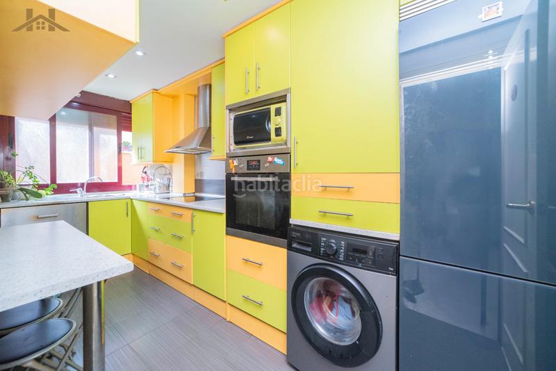 Foto 72a150ea-cae8-477e-9284-da6b69ab0612. Duplex con riscaldamento in Sevilla la Nueva