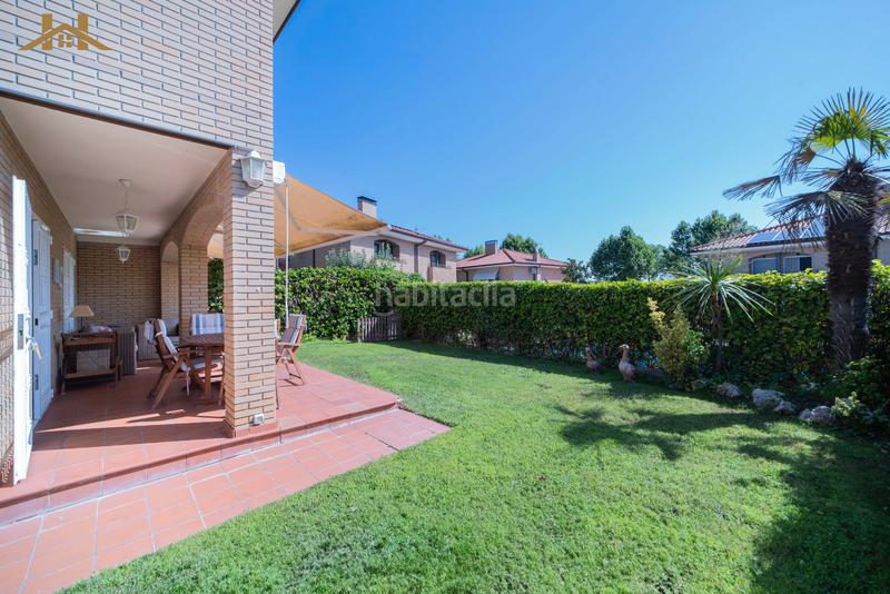 Foto c72d2e7c-6d1c-4201-9346-ec742efbbb8d. Chalet con camino riscaldamento piscina in Sevilla la Nueva