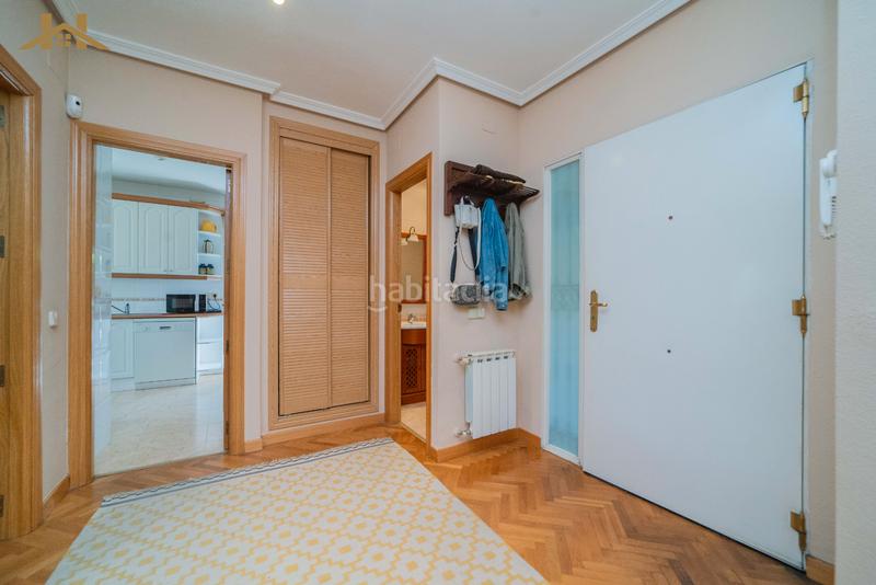 Foto e83a4211-044f-4b2e-ac6c-35fcfa1ea07a. Chalet con camino riscaldamento piscina in Sevilla la Nueva