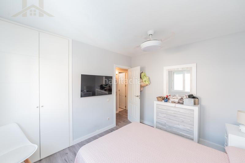 Foto d61c1111-5ec5-4a8c-9800-cf5f2e2c59fa. Zweistöckige wohnung mit heizung parking in Brunete