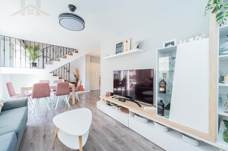 Foto f4bc615c-7a0b-45f4-b897-d7926a6e704c. Zweistöckige wohnung mit heizung parking in Brunete