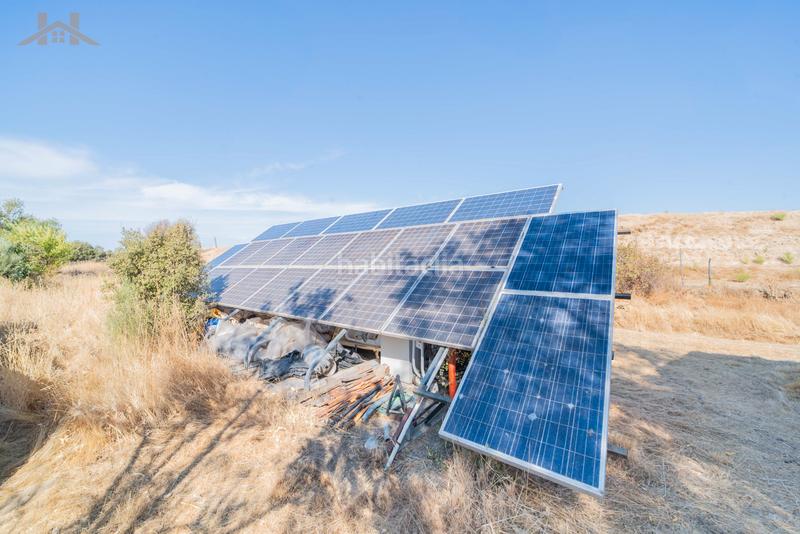 Foto f55f2ad4-a7f1-41a2-bfc9-1507cbcfc64b. Bauernhof mit kamin parking pool in Brunete
