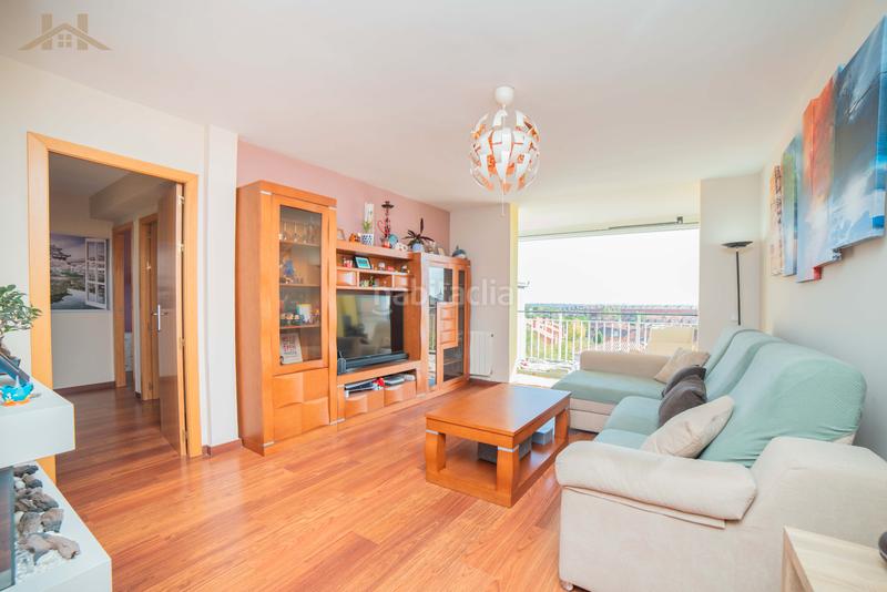 Foto 53edc329-fa38-4bec-a0cf-bebc7a854cd1. Appartement dans avenida de madrid 13 dans Sevilla la Nueva