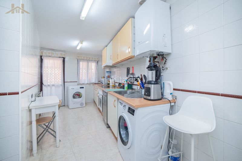 Foto 7ff8bca6-dd54-4a0f-ac00-b49a17af7c37. Dúplex a calle mayor 22 a Sevilla la Nueva