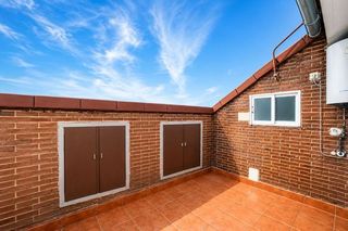 Dachwohnung  Calle de la constitución. Ático en venta en cl constitucion 16, sevilla la nueva
