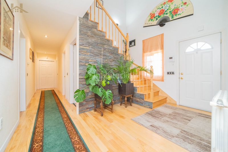 Foto 1b7ad60a-3be9-4c25-bd16-166d7654e477. Xalet amb calefacció a Brunete