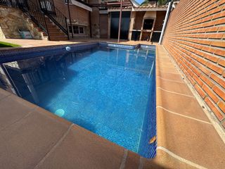 Lloguer Casa aparellada a Brunete. Alquiler de chalet pareado en calle miguel indurain s/n