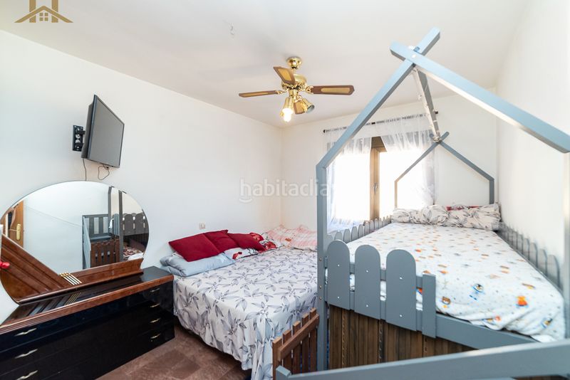 Foto d3ba5250-d9ac-49d8-856c-3da546ae3854. Casa adossada a Sevilla la Nueva