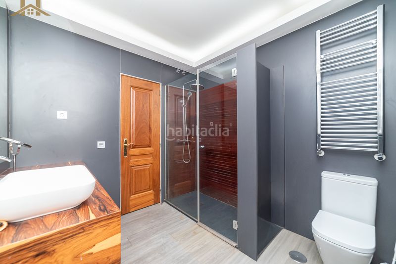 Foto ab65b60e-c7be-4fba-8953-c35d6d9b0f3e. Casa aparellada amb piscina a Brunete