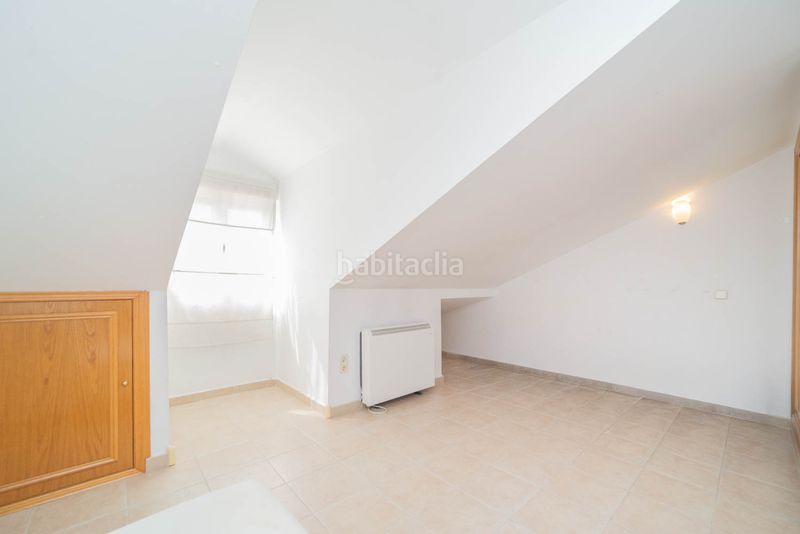 Foto 3f59cd1c-a5a3-45d3-bfcf-1b2704dd628f. Duplex in Brunete