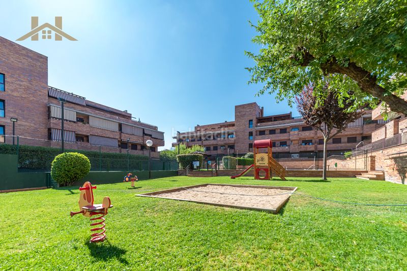 Foto 402f32df-dd5f-4521-a9e0-74f86c002c45. Piso en Brunete