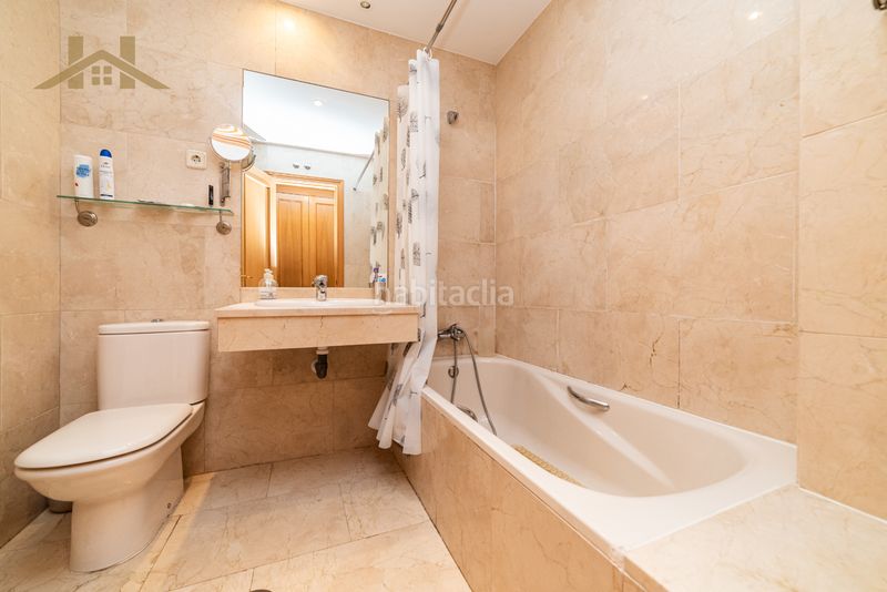Foto f228e364-9ccb-4d6f-adf9-9b1d17a9f2dc. Pis amb calefacció aparcament piscina a Brunete