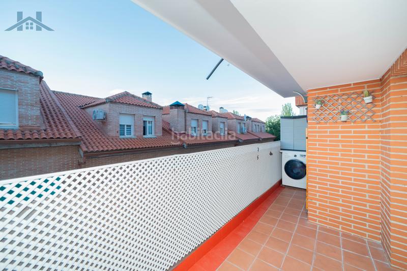 Foto 8c1965b3-4966-42ba-a563-70f4cbaf5447. Piso agencia inmobiliaria inmobiliaria hogares vende en exclusiva estupendo piso en Sevilla la Nueva