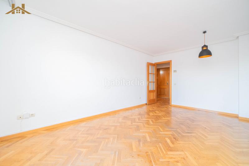 Foto 7ac61870-84ca-4873-9704-0ee92602564e. Duplex in calle codorniz 4 in Sevilla la Nueva