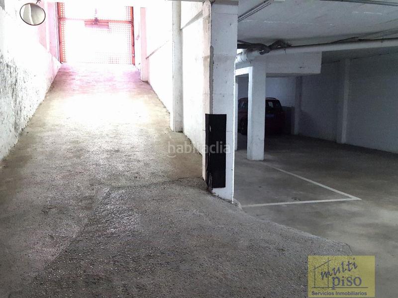 Foto 8660120b-3705-4028-b102-da4657fb5495. Parking coche garaje en Centre Sant Joan Despí