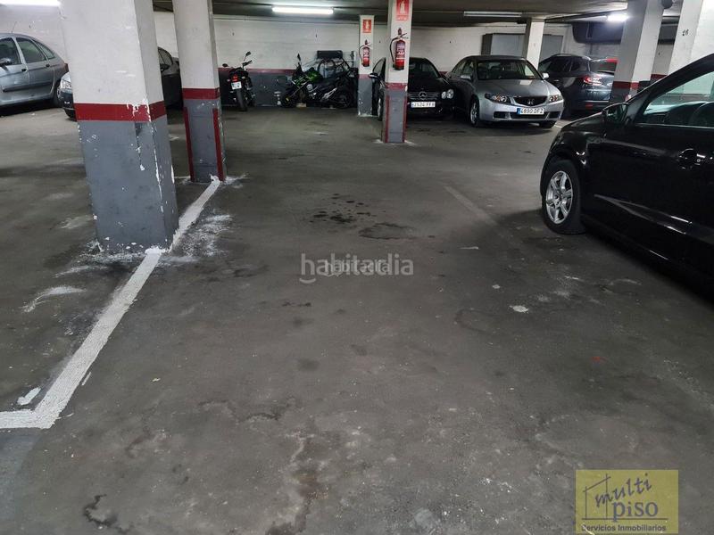 Foto 973e9c4f-89bb-4652-bf65-c91b77820745. Posto auto in Pubilla Cases Hospitalet de Llobregat (L´)