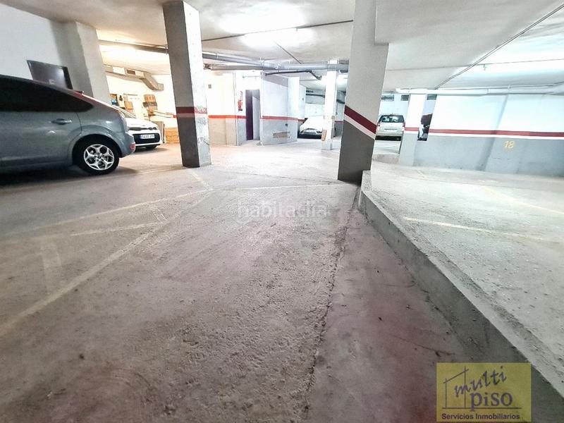 Foto 7aa3cea5-01bf-4710-b77e-ccef4e4d9812. Parking coche l hospitalet de llobregatgaraje en Les Planes Hospitalet de Llobregat (L´)