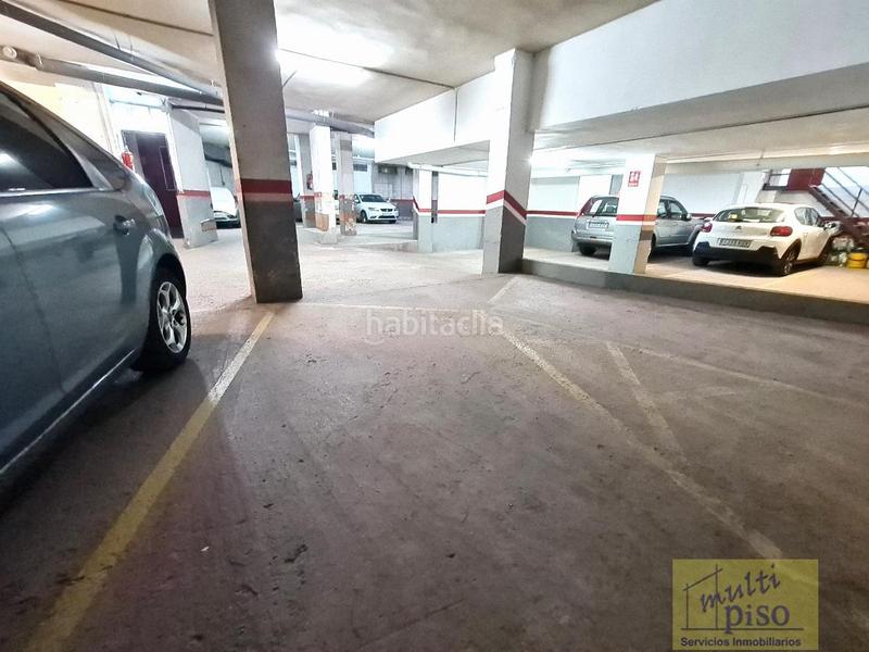 Foto faeebe9e-8dad-4412-a5cf-23f653f2e60d. Parking coche l hospitalet de llobregatgaraje en Les Planes Hospitalet de Llobregat (L´)