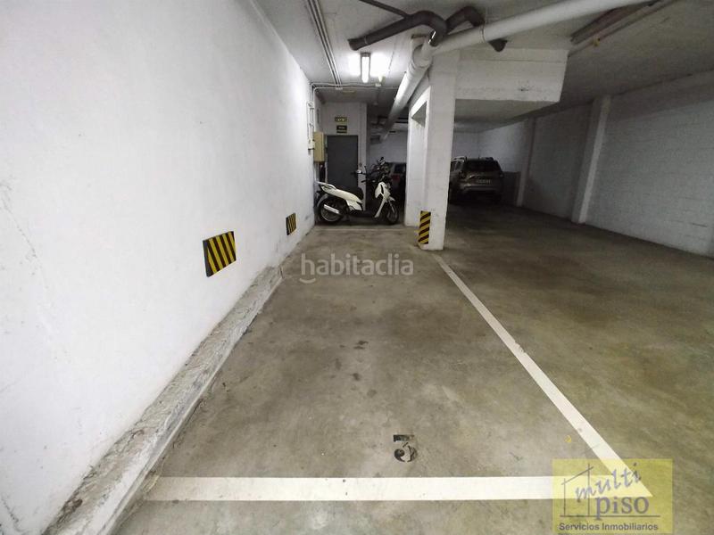 Foto 26cc3f35-4e92-4bc5-9806-e4c08b6525fc. Location parking voiture dans Centre Sant Joan Despí