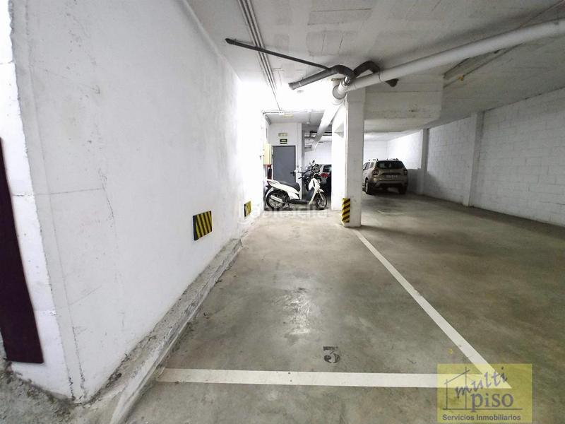 Foto 3fe747f2-026d-4d33-9ca6-5e80215ef14d. Miete autoparkplatz in Centre Sant Joan Despí