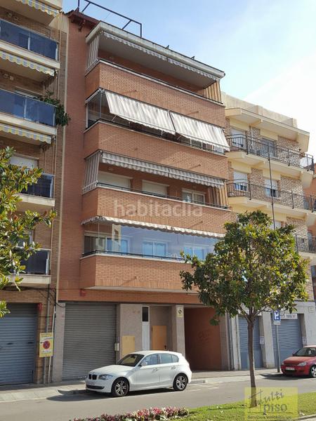 Foto b01e54df-35fb-4104-a7ec-09dc22b596af. Rent car parking in Centre Sant Joan Despí