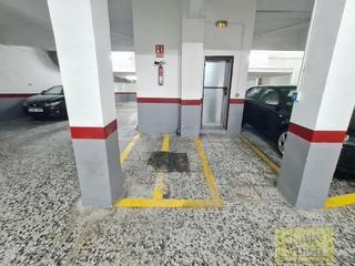 Parking coche en Les Planes. L hospitalet de llobregatgaraje