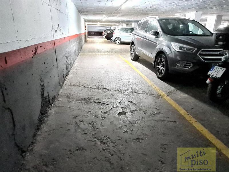 Foto 3df4c753-6a2a-476a-92d3-366766a97fc6. Parking coche l hospitalet de llobregatgaraje en Centre Hospitalet de Llobregat (L´)