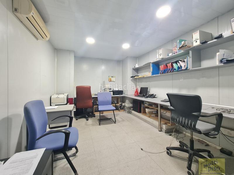 Foto 61d9a4d1-48f2-45d7-b9f0-a995cec44f6c. Local comercial l hospitalet de llobregatlocal en Hospitalet de Llobregat (L´)