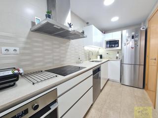 Appartamento in Les Planes. L hospitalet de llobregatpiso