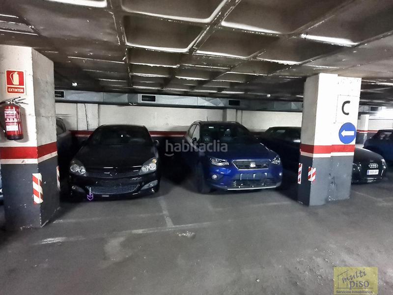 Foto 6b70bab2-c9b9-4d91-a031-ac032c93e55a. Parking coche l hospitalet de llobregatgaraje en Les Planes Hospitalet de Llobregat (L´)