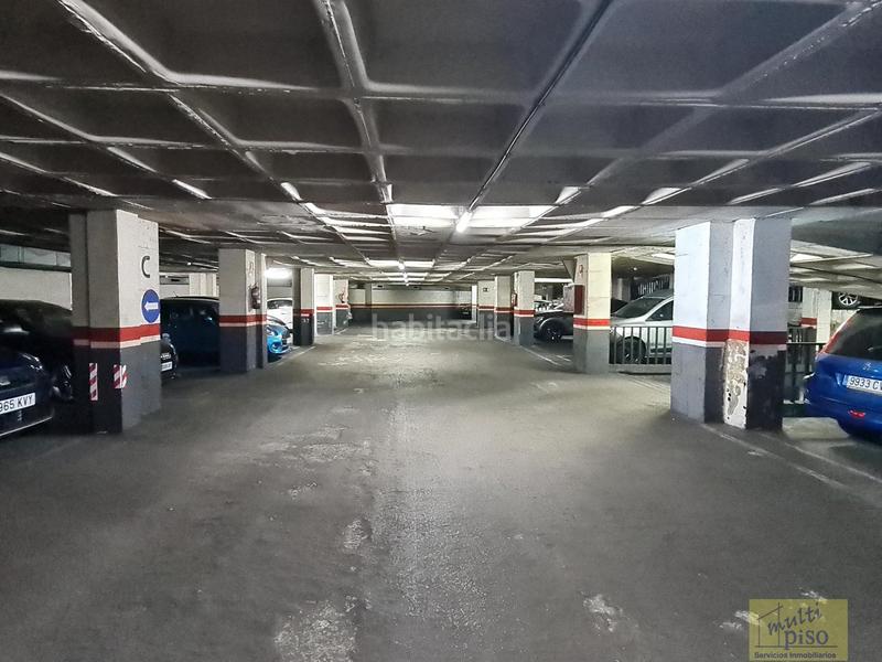 Foto c073059d-277a-4725-9fa4-32d685b91065. Parking coche l hospitalet de llobregatgaraje en Les Planes Hospitalet de Llobregat (L´)