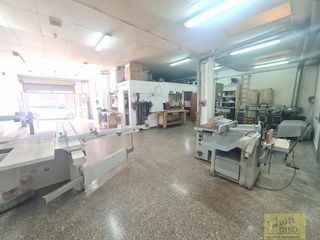 Local Comercial a Les Planes