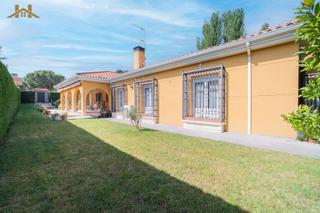 Casa a Castillo-Campodón. Hogares villaviciosa de odón vende en exclusiva, espectacular ch