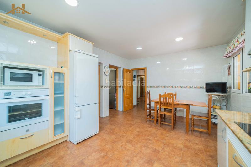 Foto 1243bf97-cf1f-4026-81bd-b64dba28c100. Casa amb calefacció aparcament a Castillo-Campodón Villaviciosa de Odón