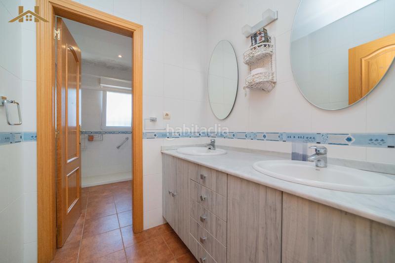 Foto 667efdf3-11b2-4743-b7f8-6002ba885654. Casa amb calefacció aparcament a Castillo-Campodón Villaviciosa de Odón