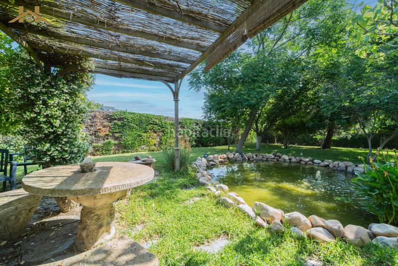 Foto d5cbf84b-2839-41b2-b260-d773131a8cbf. Casa amb calefacció aparcament a Castillo-Campodón Villaviciosa de Odón