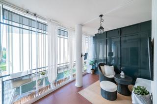 Pis a Centro. Espectacular piso, con urbanización privada, piscina, zonas ajar