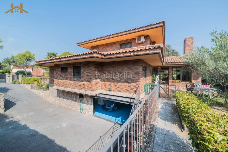 Foto 0dff8f8d-98bb-4d4e-a0c7-a1946e428284. Chalet dans El Bosque Villaviciosa de Odón