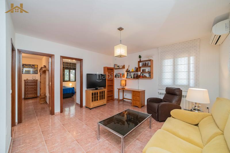 Foto f4cebf9f-1fa0-4b68-baeb-513646fb0c25. Chalet dans El Bosque Villaviciosa de Odón