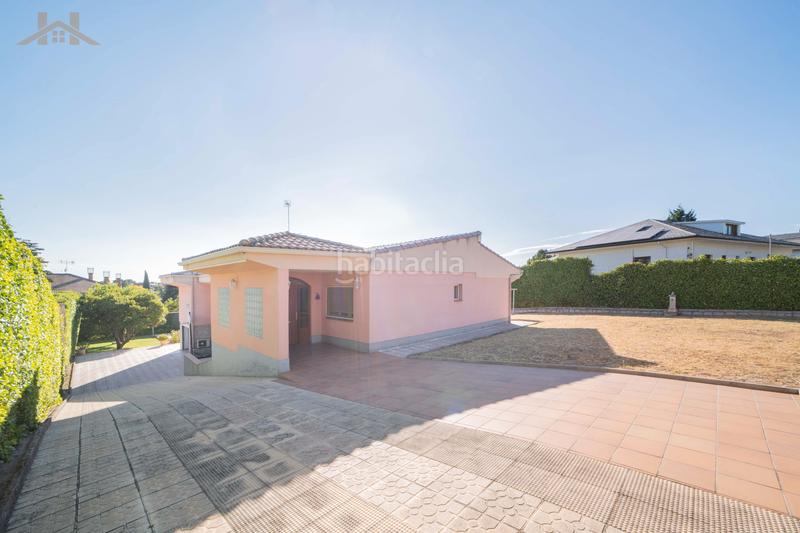 Foto cce7df15-342b-4573-a727-c60131c67a2c. Xalet amb xemeneia aparcament piscina a Castillo-Campodón Villaviciosa de Odón