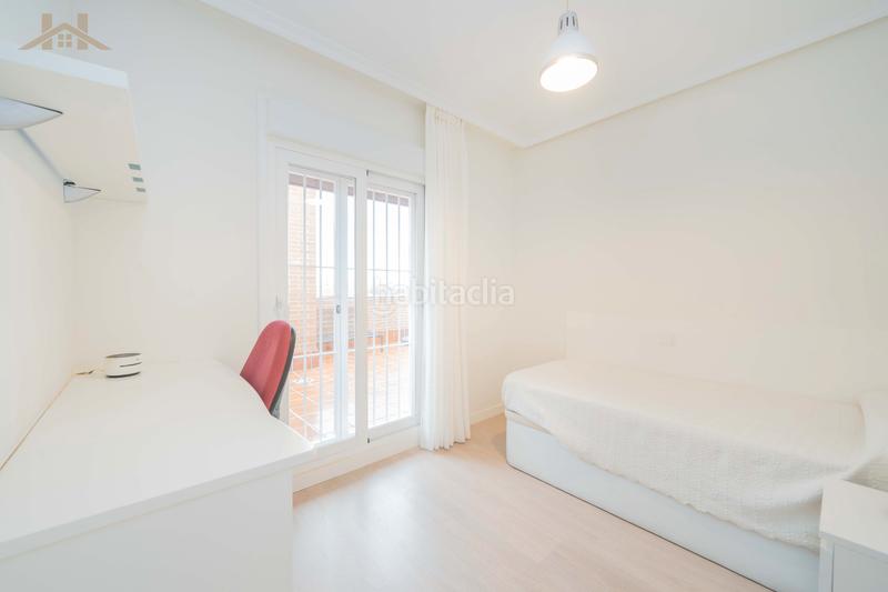 Foto d80a6885-3a24-4178-9f6c-4052b31a39ea. Duplex con riscaldamento piscina in Centro Villaviciosa de Odón