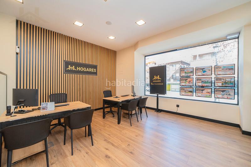 Foto f815b255-d26f-4e37-95ea-cbf4ff03343a. Duplex con riscaldamento piscina in Centro Villaviciosa de Odón