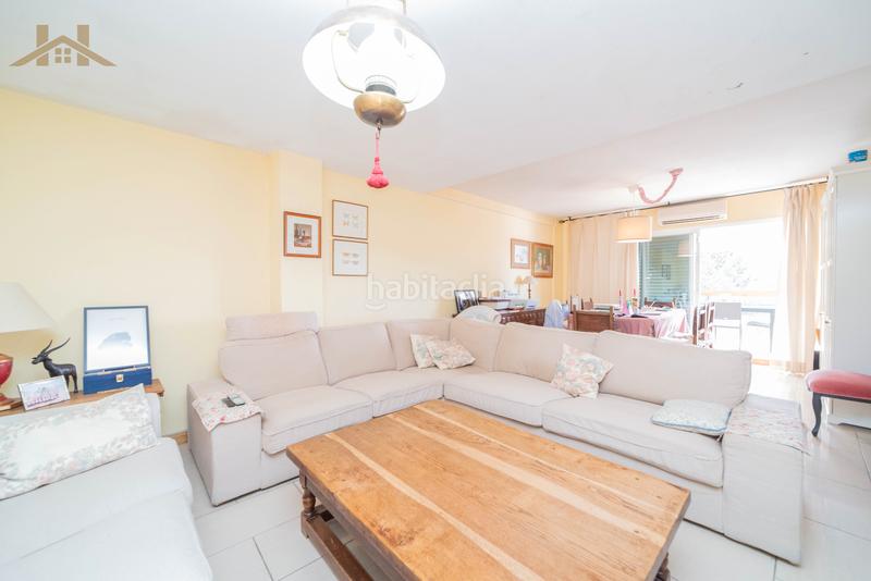 Foto 5113a178-d6a9-4fe0-826d-bec475f36f26. Casa adossada amb aparcament piscina a Parquelagos-Puente Nuevo Galapagar