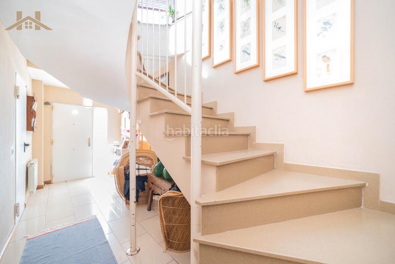 Foto adbdb8b5-47e4-4bee-a0b9-066e517818c2. Casa adossada amb aparcament piscina a Parquelagos-Puente Nuevo Galapagar