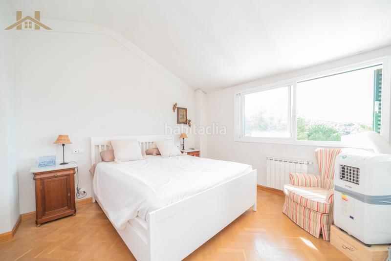 Foto be179932-446c-4c3a-b09e-32e469264c8a. Casa adossada amb aparcament piscina a Parquelagos-Puente Nuevo Galapagar