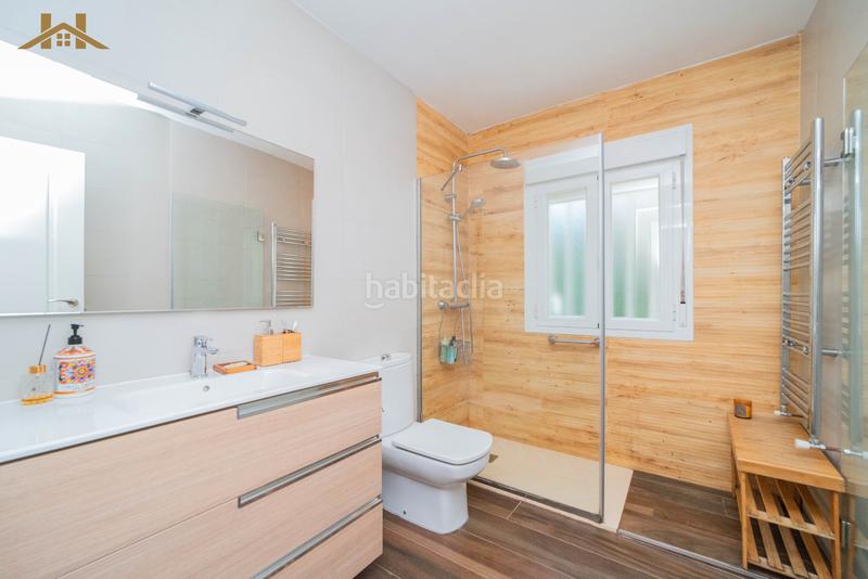 Foto d357e889-00a3-4c82-8653-c53effd7b66c. Chalet con riscaldamento parcheggio piscina in Colmenarejo