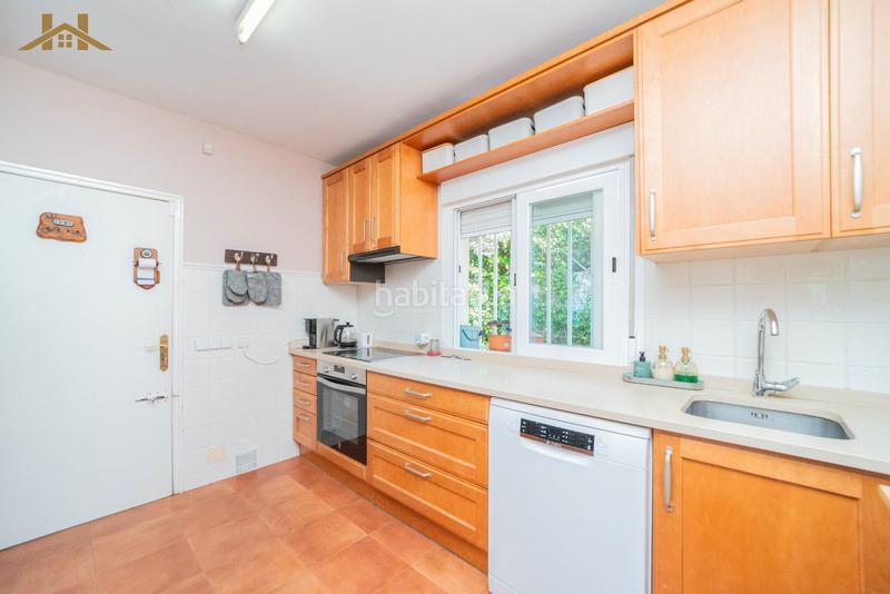 Foto f7a2fdb0-c196-4259-8afe-ae36effd8318. Chalet con riscaldamento parcheggio piscina in Colmenarejo