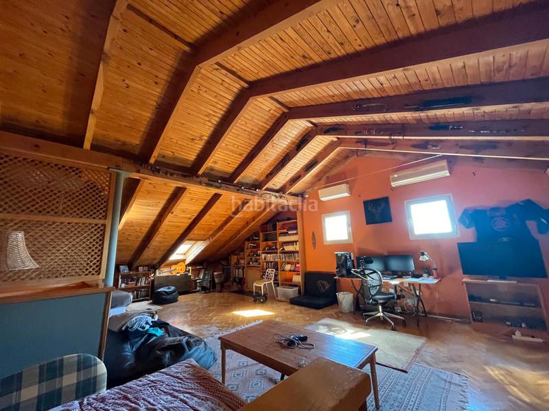 Foto 1bd382c0-df40-4044-9e19-bd22b9608e53. Miete doppelhaus mit kamin heizung parking pool in Galapagar