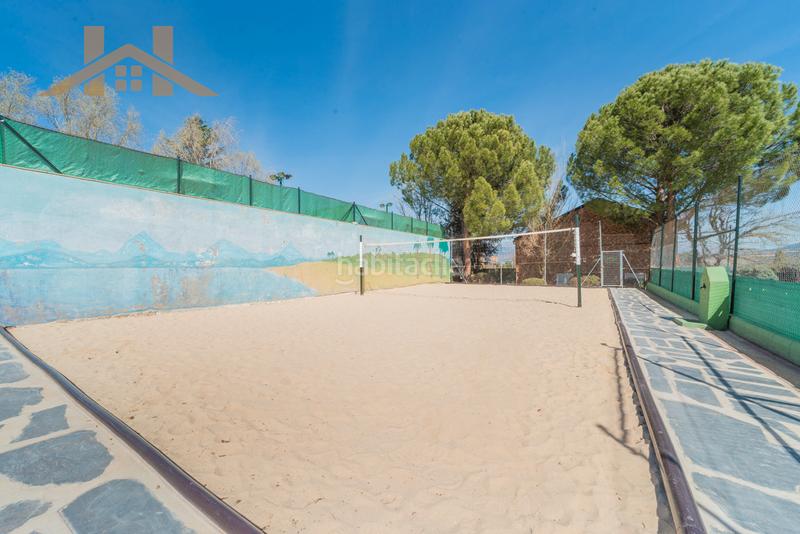 Foto 3096d5a4-87e7-4f68-aa00-9d774d98b43d. Casa adosada agencia inmobiliaria zona oficina hogares : en venta: espectacular adosado en la mejor zona de gal en Galapagar