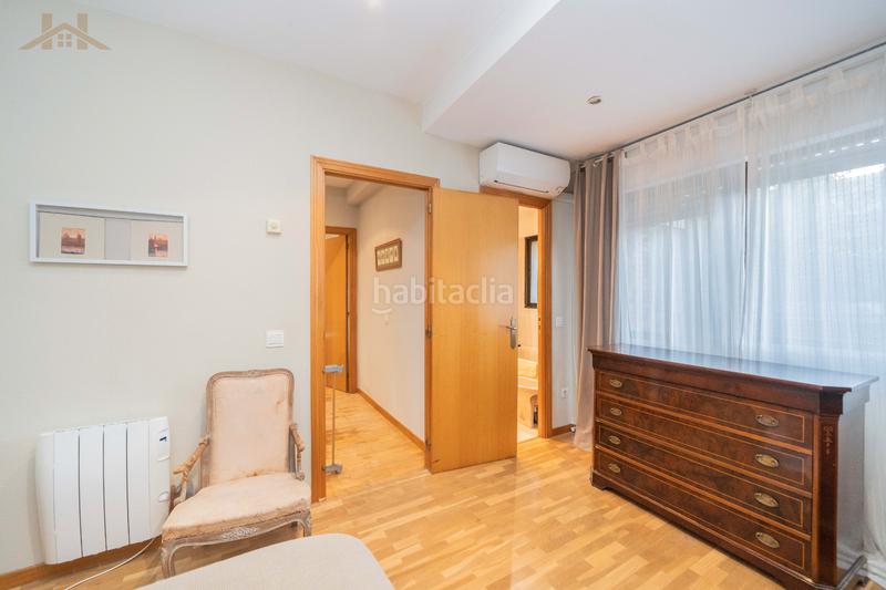 Foto e01b10ae-433f-411f-957a-e7d7b351f6df. Casa adosada agencia inmobiliaria zona oficina hogares : en venta: espectacular adosado en la mejor zona de gal en Galapagar